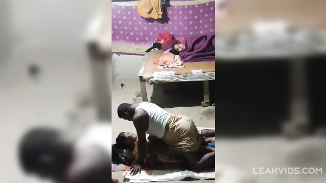 Real Father Having Sex With Daughter Infront Of Mother Leaked Video