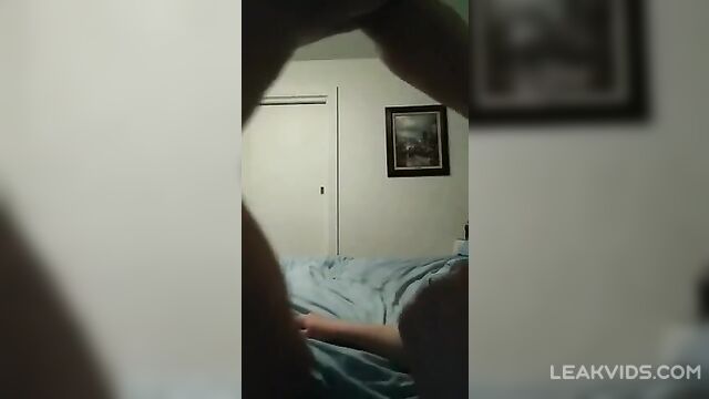 Horny Dad Hardly Ripping His Daughter Vagina - 4 image