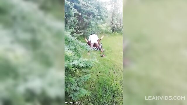 Mature indian wife caught cheating outdoor - 3 image