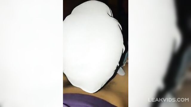 Young Sexy Arab Girl Sucks Her Boyfriend's Dick - 1 image