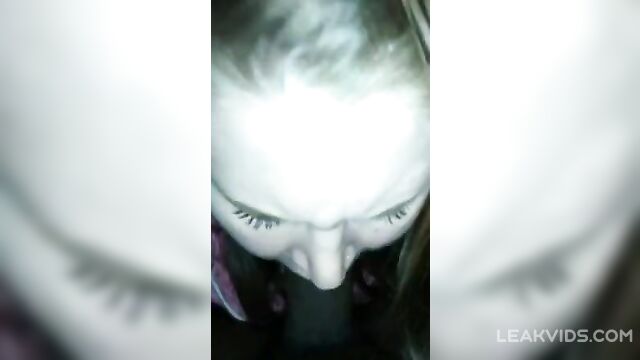 Real brother and sister enjoy blowjob video leaked - 4 image