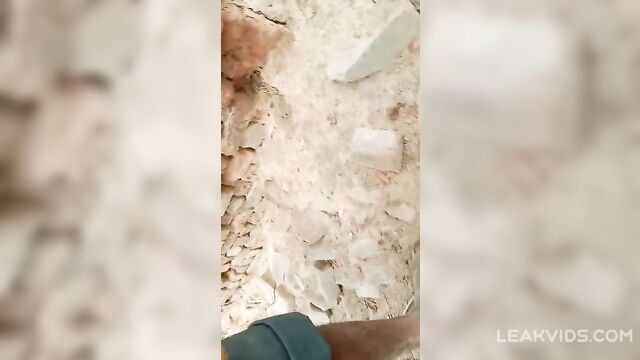 Indian Girl Caught Fucking Outdoor While Sex - 1 image