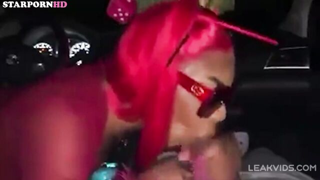 Rapper Sexyy Red leaked blowjob in a car sex tape full video - 3 image