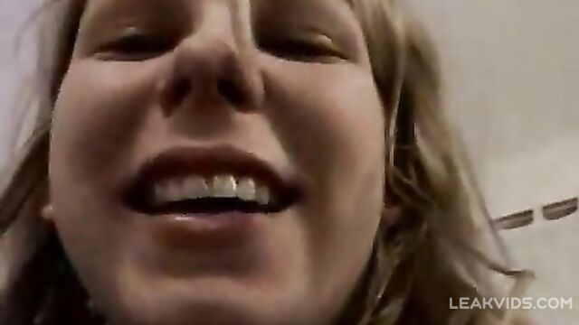 Pretty little sister seduces Her Brother and rides a dick - 3 image