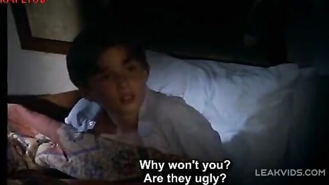 Sexy Nurse show her breast to 10 yo boy to go sleep - 2 image