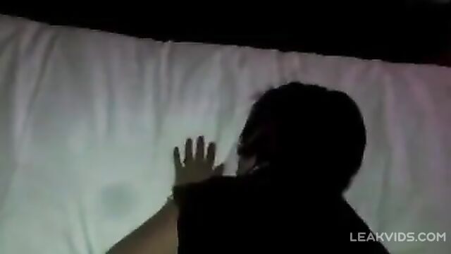 Cheating wife with a husband at home leaked sex tape - 4 image