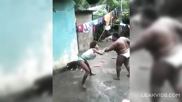 Furious Mature African Whores Are Fighting - 5 image