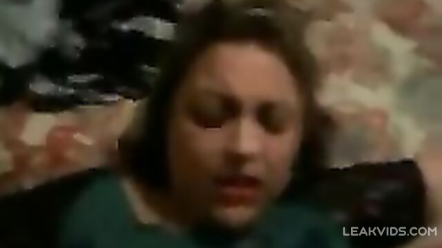 Arab mom fucked by son leaked video - 1 image