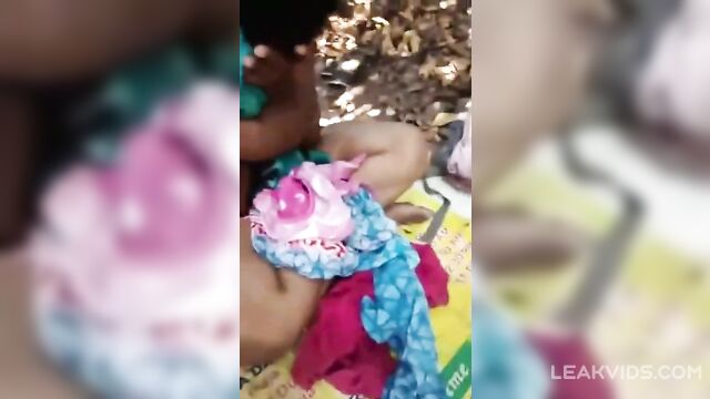 Horny School Girl Get Caught In A Forest While Sex - 5 image