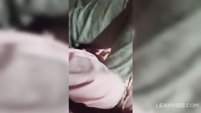 Real Mom Fucked By Son Behind Sleeping Siblings Video Leaked - 3 image