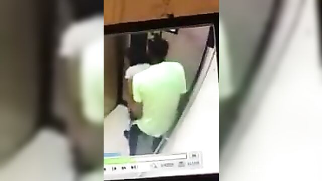 Fucking couple interrupt over and over in elevator leaked video - 3 image