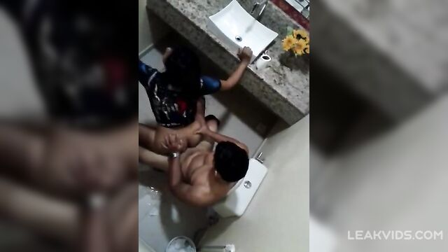 Student doing sex in college for leaked video