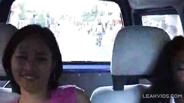 Rich USA guy hire 3 Philippines local street whores - 1 image