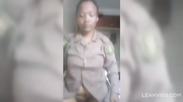 Ghana female police officer leaked sex tape - 1 image