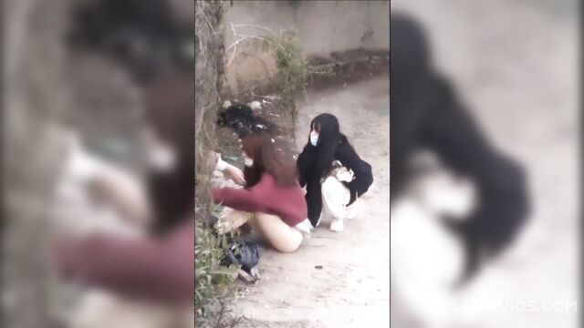 Muslim pretty school girl lost her pants while jumping fence - 4 image