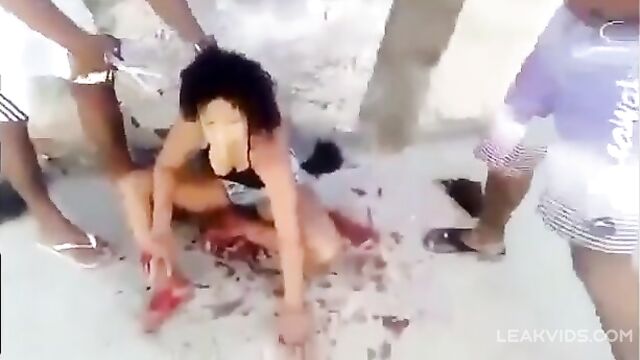 Brazilian Woman Beaten And Stripped For Stealing Shocking!