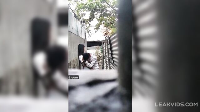 School lovers caught while having sex - 1 image