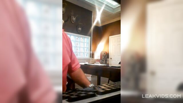 Company CEO getting a blowjob from his employee leaked video - 1 image