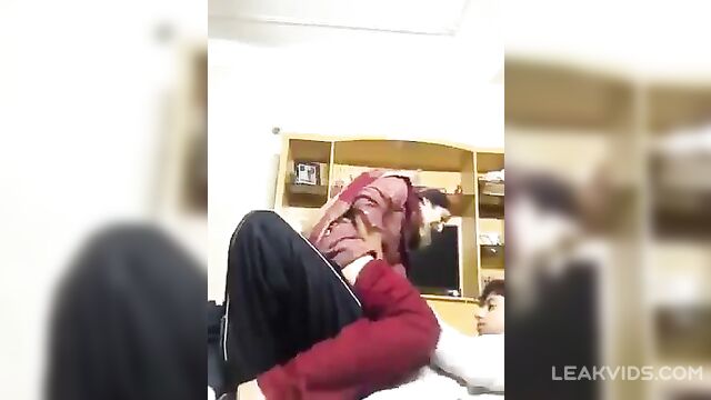 Real mature mom fucking her own son - 1 image