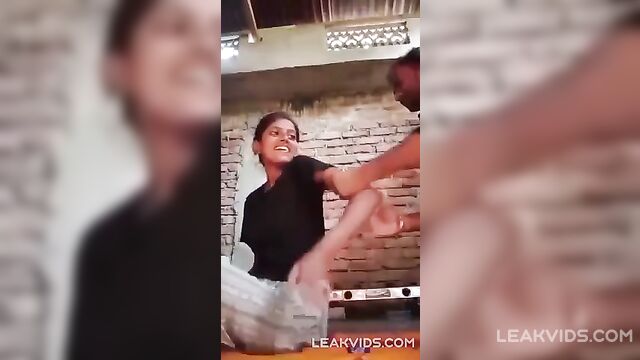 Desi girl gets fucked at home when no one is home - 5 image