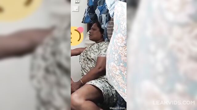 18 yo indian guy fucking 55 yo house maid video leaked