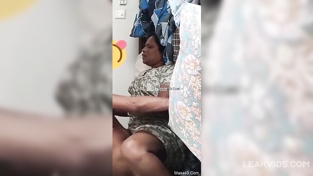 18 yo indian guy fucking 55 yo house maid video leaked - 4 image