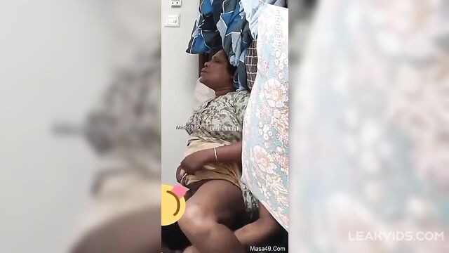 18 yo indian guy fucking 55 yo house maid video leaked - 5 image