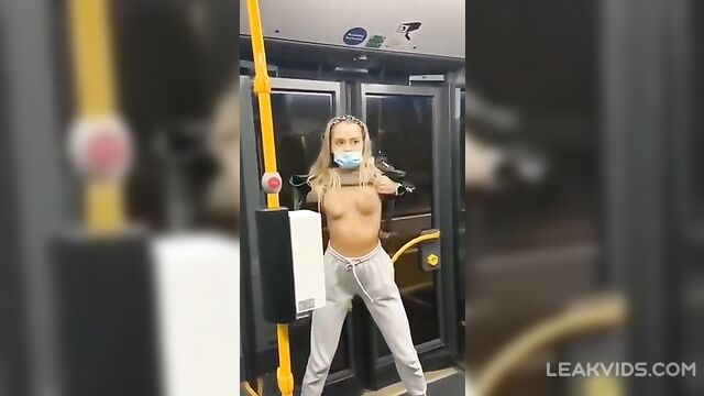 Pretty Girl Public Bus Flash - 4 image