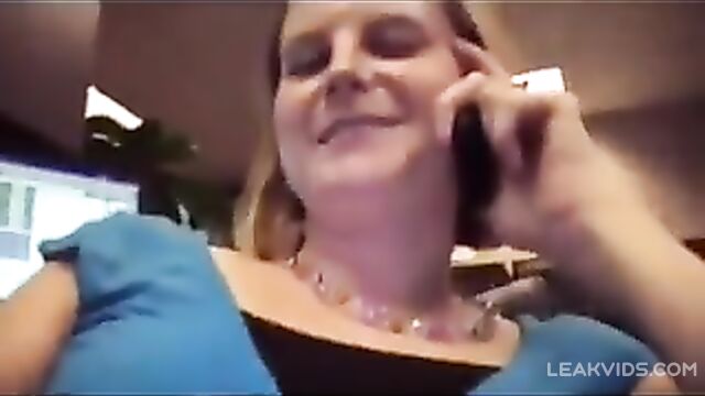 Real Cheating Wife Speaking On Phone Her Husband while Fingered