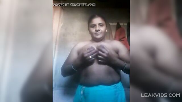 Chubby Aunty Record Nude Selfie Video Leaked - 3 image