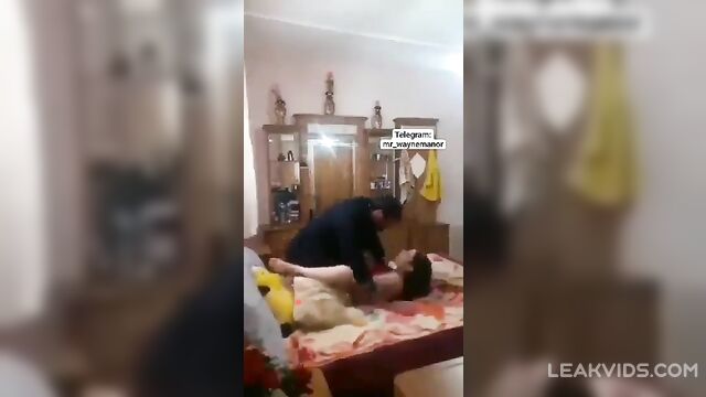 Teen daughter is banged by her daddy - 5 image