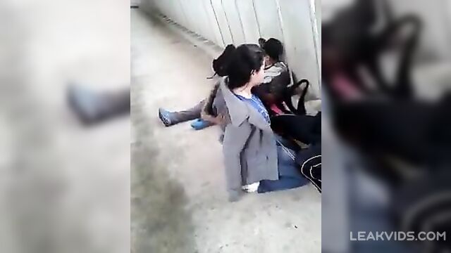 18 yo Teen boys getting blowjobs from street beggar girl - 2 image