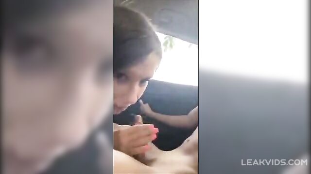 Sister sucks brother's dick in the car - 2 image