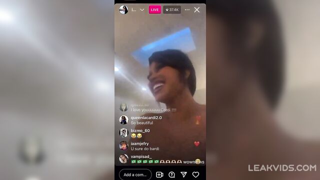 Cardi B flashing her boobs on instagram live - 2 image