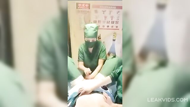 Real doctor giving handjob before operation - 4 image