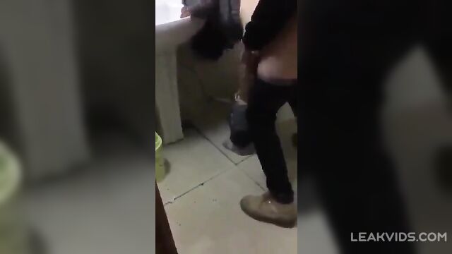 Chinese maid got fucked in the ass - 5 image