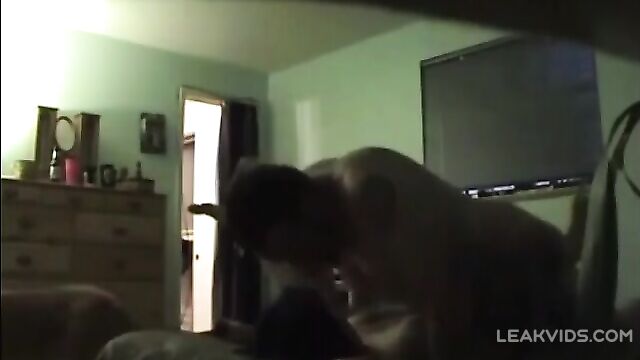 Father caught Mom on a hidden camera! Mom enjoys orgasm with her son - 3 image