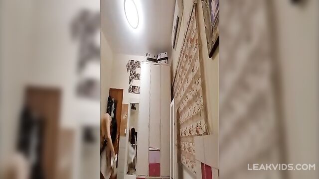 Brother Spying on his Arabian haired sister - 1 image