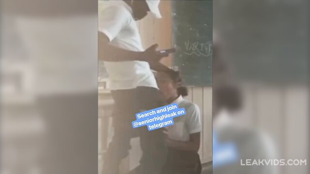 Teacher recorded a student fucking in class - 5 image
