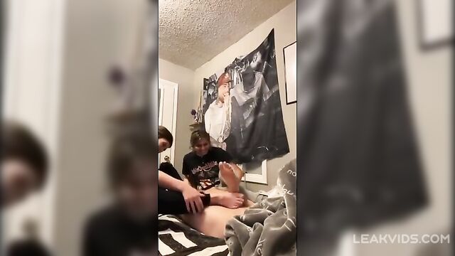 Two sexy sisters blow me - My Sister's sweet saucy mouth and my cousin's tight ass! - 2 image