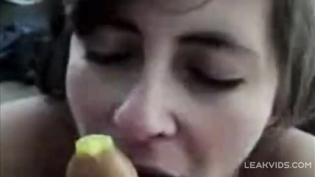 Mom sucks her son's dick on camera in a condom - 5 image