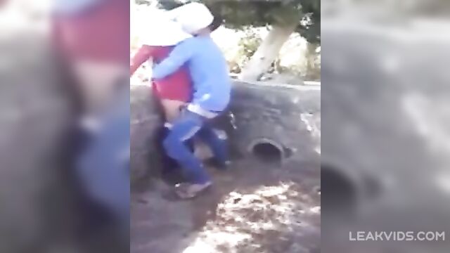 Muslim sister was caught fucking her brother in public - 3 image