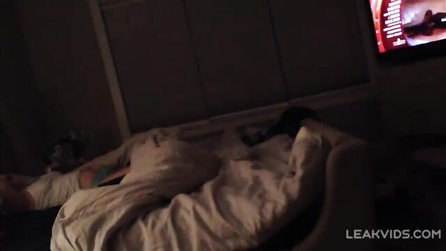 Pretty Mom Caught on Hidden Cam - Horny Masturbation Session ENDS in Orgasm! - 5 image