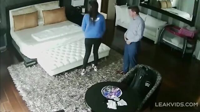 Cheating wife caught on hidden camera with her own brother - 1 image