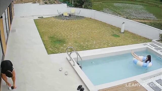 Korean Teenage Brother And Sister Groping The Pool On Hidden Camera - 2 image