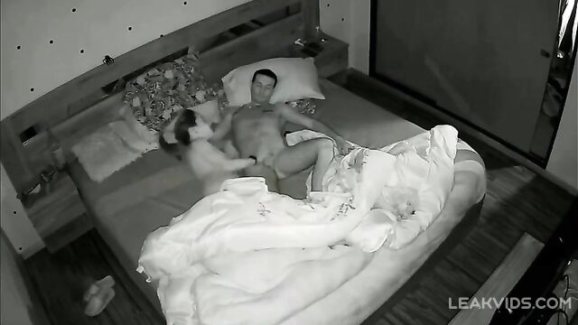 Stunning Italian Sister Fucked By Her Brother In Her Bed On Hidden Cam - 5 image