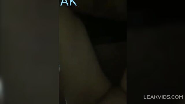 Muslim father loves traditional incest with his daughter, who came to visit him while her mom is out of the house - 3 image