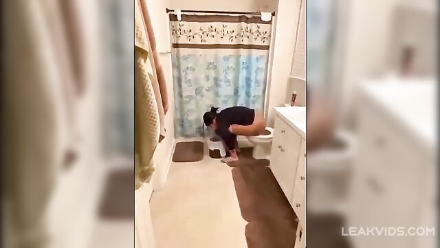 Drunk Sister with Bubble Butt Falls Off Toilet - 2 image
