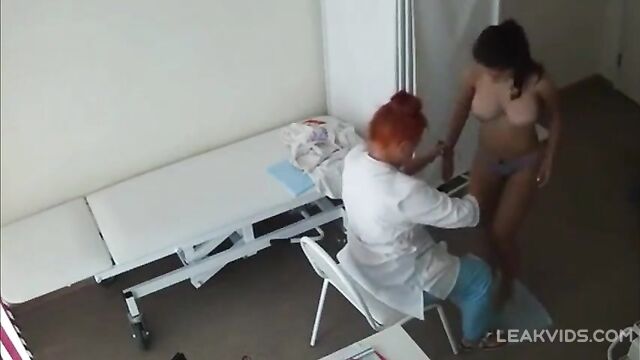 Hot Girl Gets Spied During A Chiro Examination - 3 image