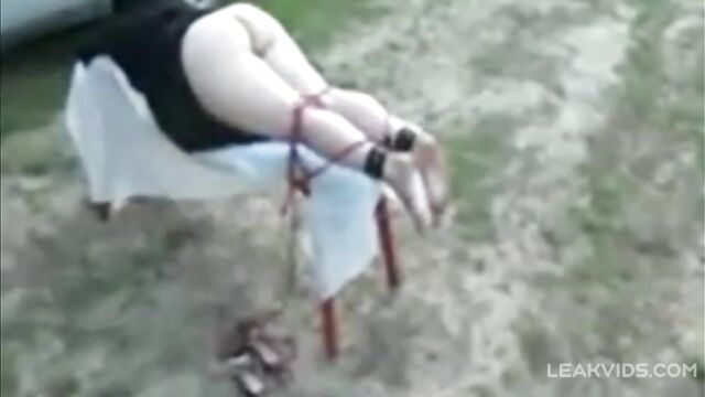 Arab Muslim Women With Big Ass Punished By Flogging - 1 image